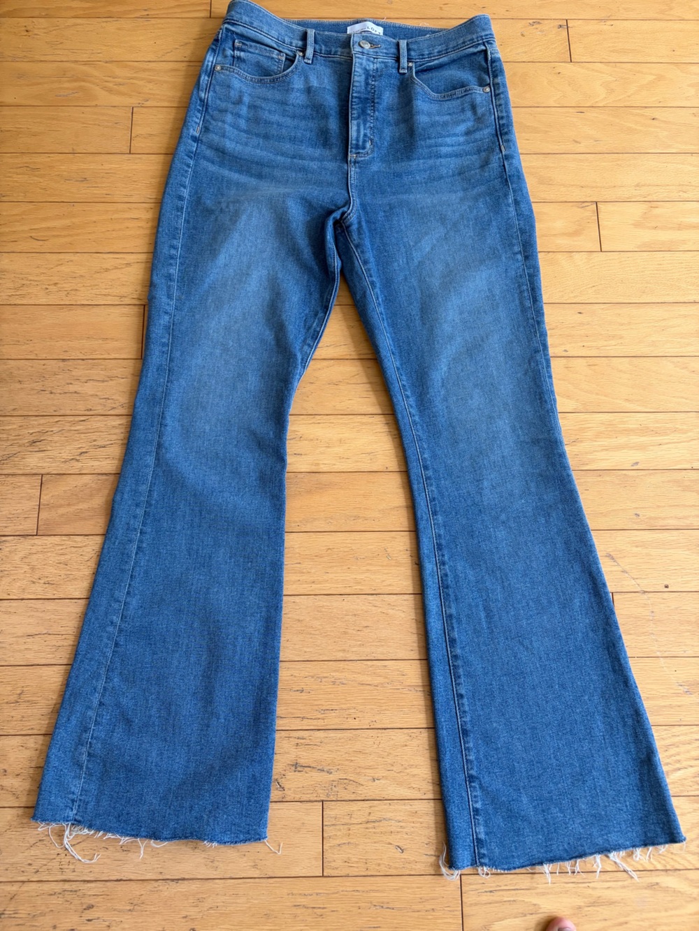 LOFT Women's Flare Jeans in Classic Blue Wash